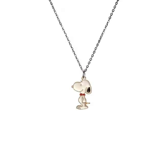Collar de Snoopy: ¡Lleva la Amistad de Peanuts Contigo!